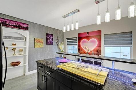 2000 Jackson Street Hollywood FL 33020
