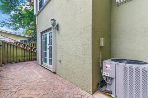 1211 Tequesta Street Fort Lauderdale FL 33312