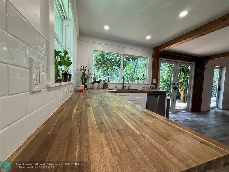 22990 SW 156th Avenue Miami FL 33170