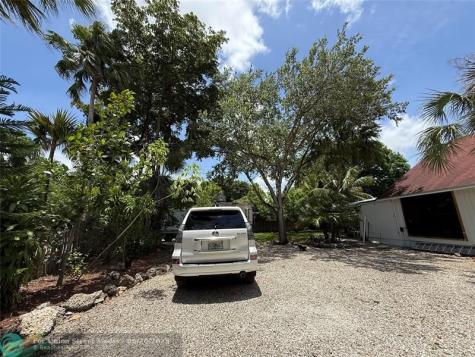 22990 SW 156th Avenue Miami FL 33170