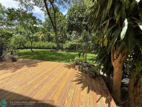 22990 SW 156th Avenue Miami FL 33170