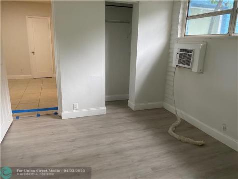 1906 Mckinley Street Hollywood FL 33021