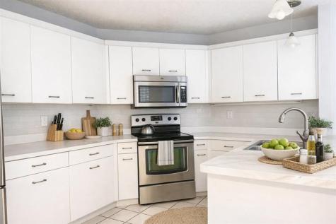 10461 NW 12th Court Plantation FL 33322