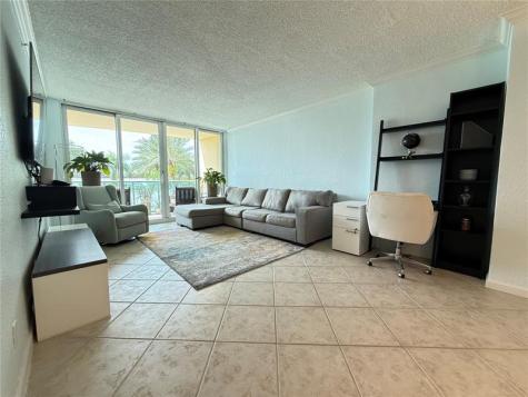 2501 S Ocean Drive Hollywood FL 33019