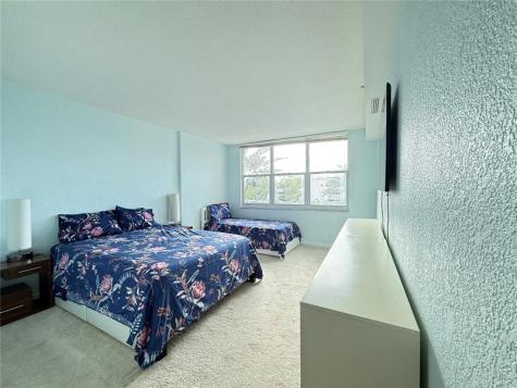 2501 S Ocean Drive Hollywood FL 33019