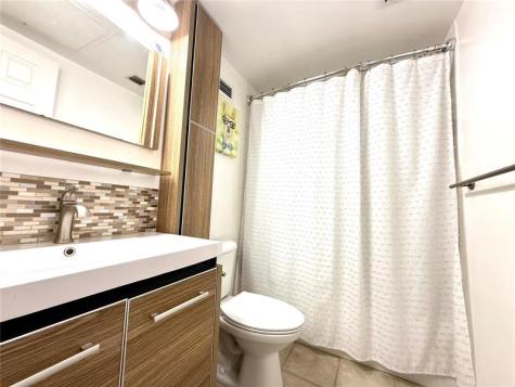 2501 S Ocean Drive Hollywood FL 33019