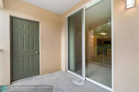 6492 Emerald Dunes Drive West Palm Beach FL 33411