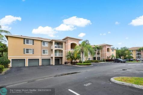 6492 Emerald Dunes Drive West Palm Beach FL 33411