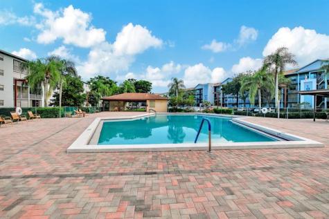 12500 SW 5th Court Pembroke Pines FL 33027
