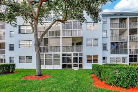 12500 SW 5th Court Pembroke Pines FL 33027