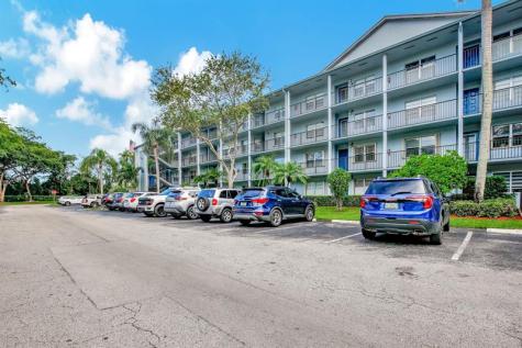 12500 SW 5th Court Pembroke Pines FL 33027