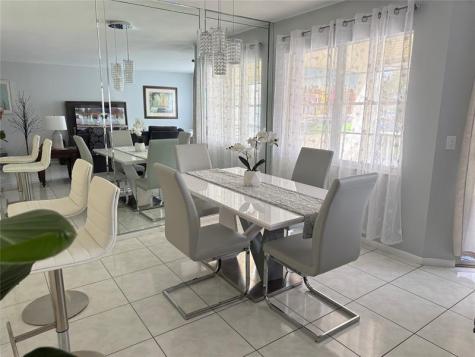 12500 SW 5th Court Pembroke Pines FL 33027