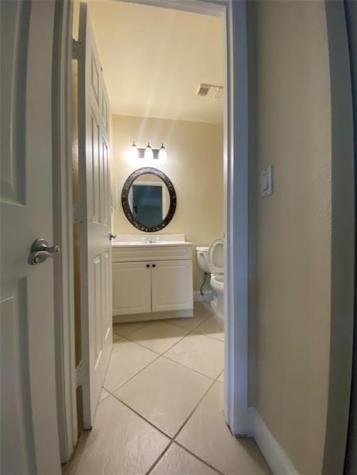 5701 Riverside Drive Coral Springs FL 33067