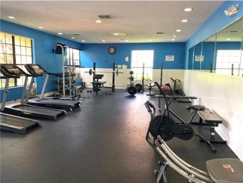 5701 Riverside Drive Coral Springs FL 33067