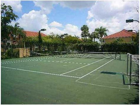 5701 Riverside Drive Coral Springs FL 33067