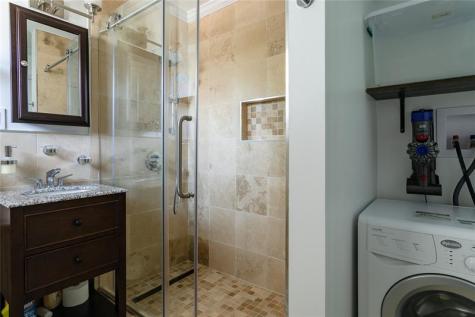 1724 37TH Street West Palm Beach FL 33407