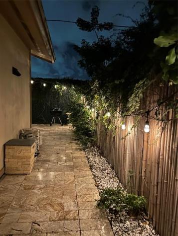 1724 37TH Street West Palm Beach FL 33407