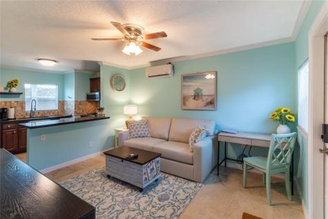 1724 37TH Street West Palm Beach FL 33407