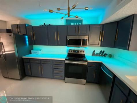 8891 Wiles Road Coral Springs FL 33067