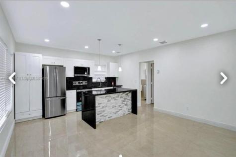 6720 Coolidge Street Hollywood FL 33024