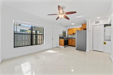 814 NE 14 Place Fort Lauderdale FL 33304