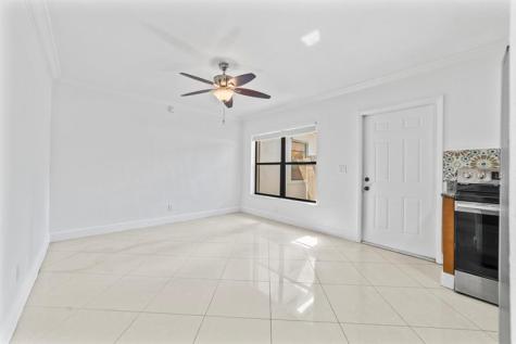 814 NE 14 Place Fort Lauderdale FL 33304