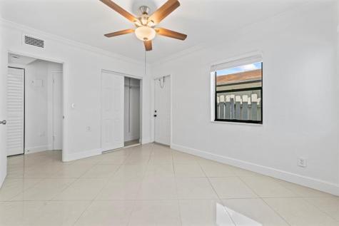 814 NE 14 Place Fort Lauderdale FL 33304