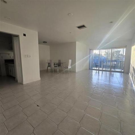 15470 SW 82nd Lane Miami FL 33193