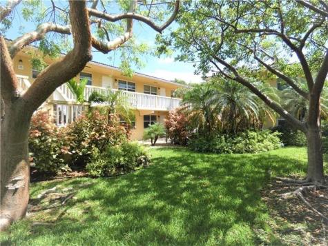 811 NE 14th Place Fort Lauderdale FL 33304