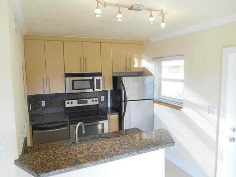 811 NE 14th Place Fort Lauderdale FL 33304