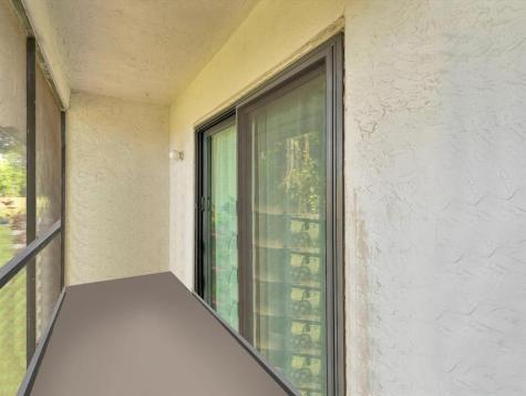 9831 Riverside Drive Coral Springs FL 33071