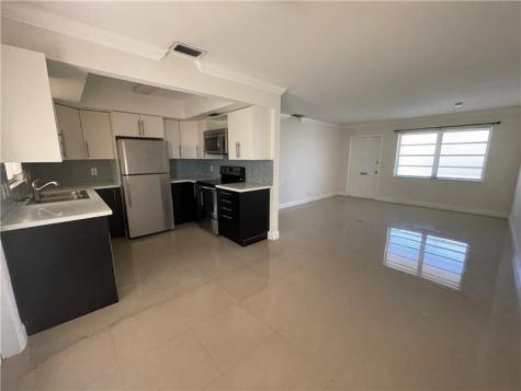 2451 Lincoln Street Hollywood FL 33020