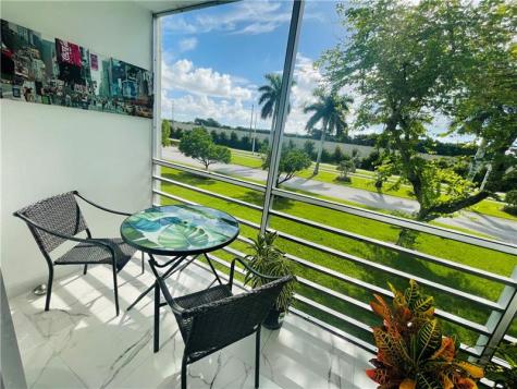 446 Fanshaw K Boca Raton FL 33434
