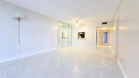 8421 Lagos De Campo Boulevard Tamarac FL 33321