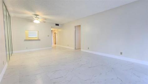 8421 Lagos De Campo Boulevard Tamarac FL 33321