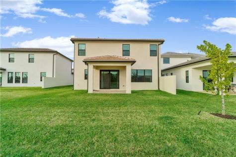 8755 Grand Prix Lane Boynton Beach FL 33472