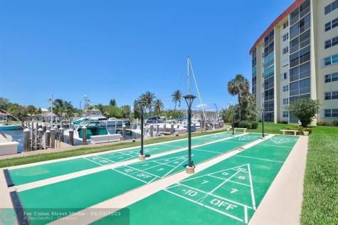 2731 NE 14th Street Causeway Pompano Beach FL 33062