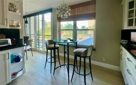 7582 NE Regency Lake Drive Boca Raton FL 33433