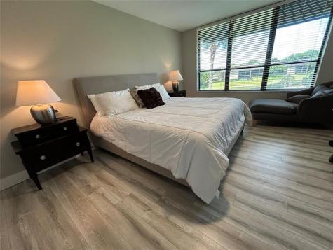 7582 NE Regency Lake Drive Boca Raton FL 33433