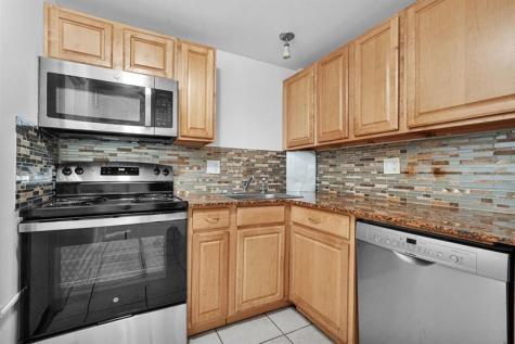 9 NE 19th Court Wilton Manors FL 33305