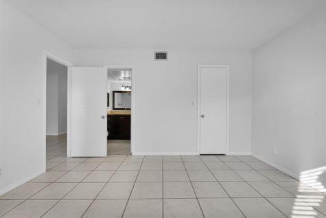 9 NE 19th Court Wilton Manors FL 33305