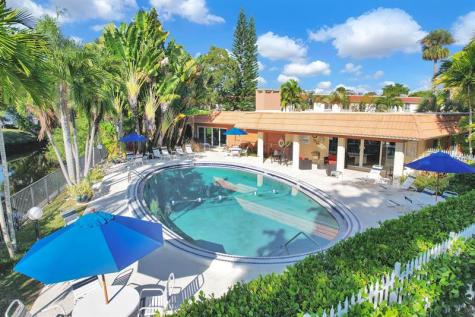 9 NE 19th Court Wilton Manors FL 33305