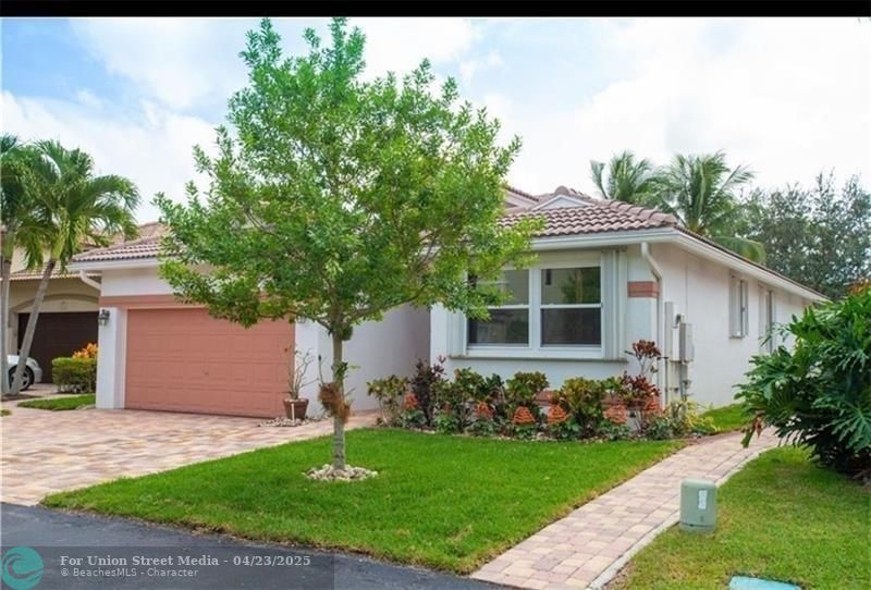 3576 Canary Palm Court Pompano Beach FL 33069