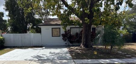 10682 Fascination Lane Royal Palm Beach FL 33411