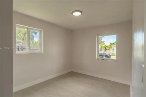 11872 SW 196th Terrace Miami FL 33177