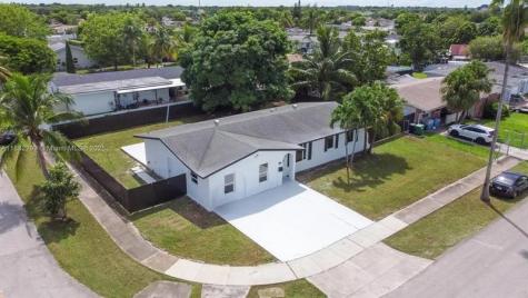 11872 SW 196th Terrace Miami FL 33177