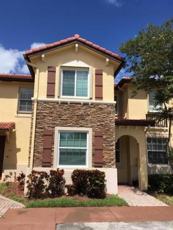1690 NE 33rd Avenue Homestead FL 33033
