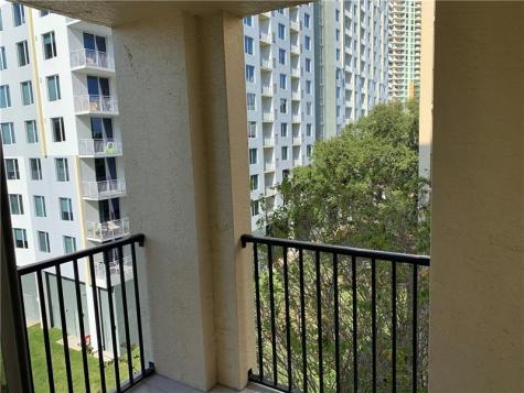 520 SE 5th Avenue Fort Lauderdale FL 33301