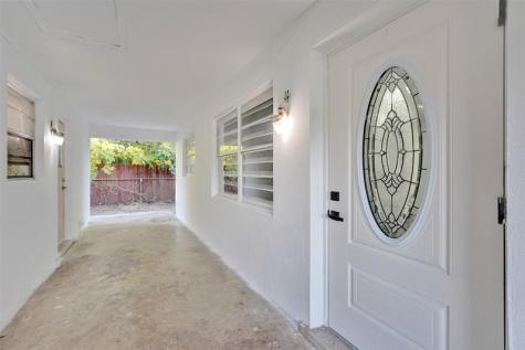 5310 NW 16th Street Lauderhill FL 33313