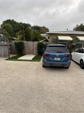 1141 NE 16th Avenue Fort Lauderdale FL 33304